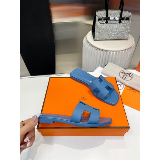 Hermes Slippers High Quality
Women 35-41
Men 39-45