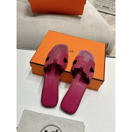 Hermes Slippers High Quality
Women 35-41
Men 39-45