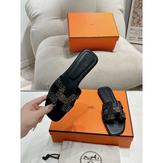 Hermes Slippers High Quality
Women 35-41
Men 39-45