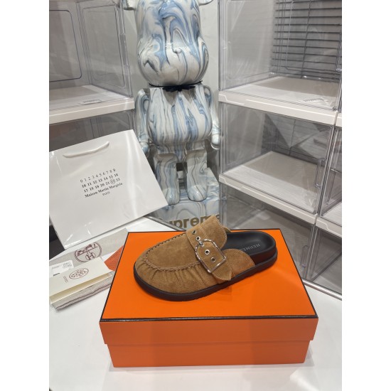Hermes Slippers High Quality
Women 35-41
Men 39-45