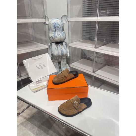 Hermes Slippers High Quality
Women 35-41
Men 39-45