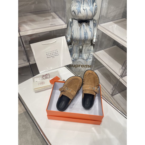 Hermes Slippers High Quality
Women 35-41
Men 39-45