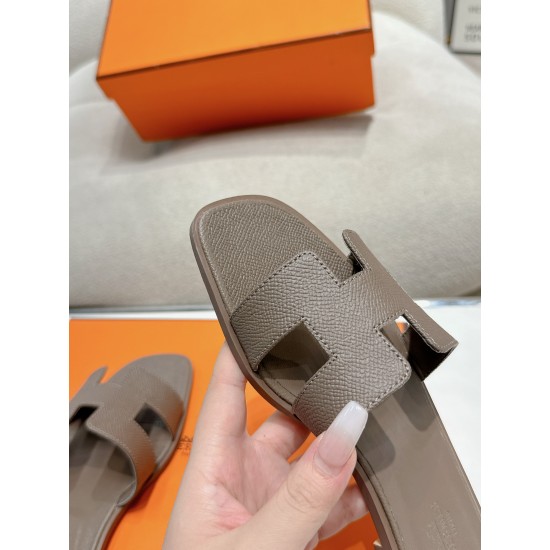 Hermes Slippers High Quality
Women 35-41
Men 39-45