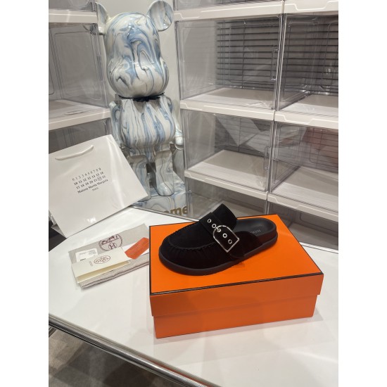 Hermes Slippers High Quality
Women 35-41
Men 39-45