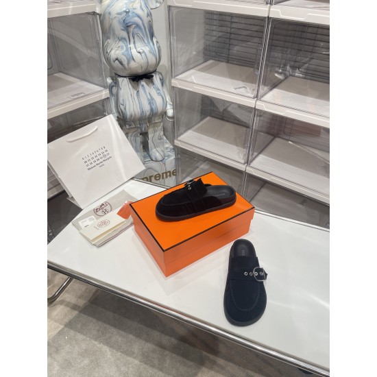 Hermes Slippers High Quality
Women 35-41
Men 39-45