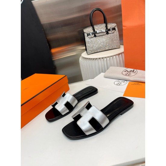 Hermes Slippers High Quality
Women 35-41
Men 39-45