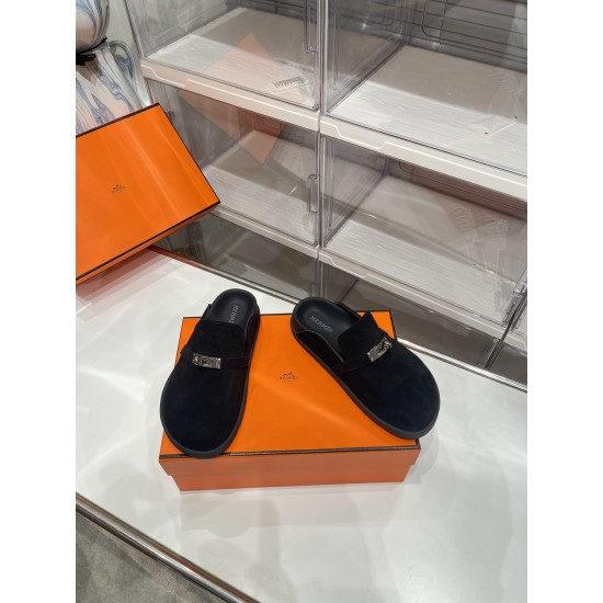 Hermes Slippers High Quality
Women 35-41
Men 39-45