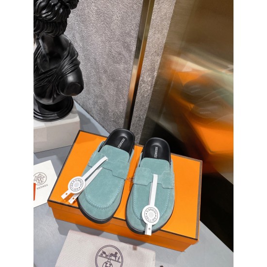 Hermes Slippers High Quality
Women 35-41
Men 39-45