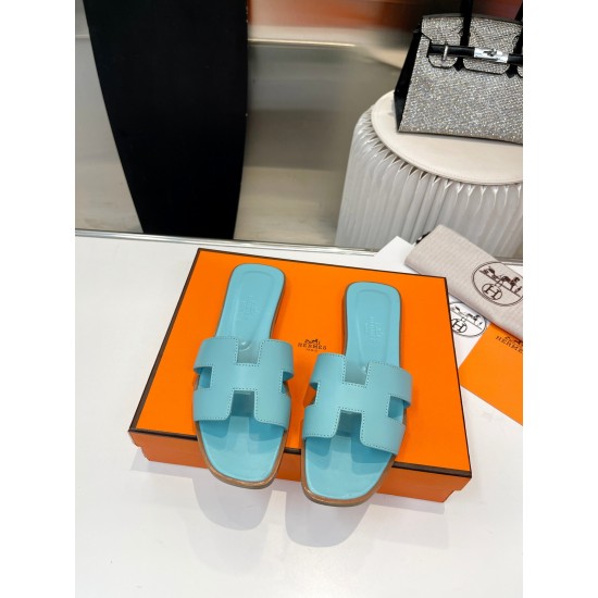 Hermes Slippers High Quality
Women 35-41
Men 39-45