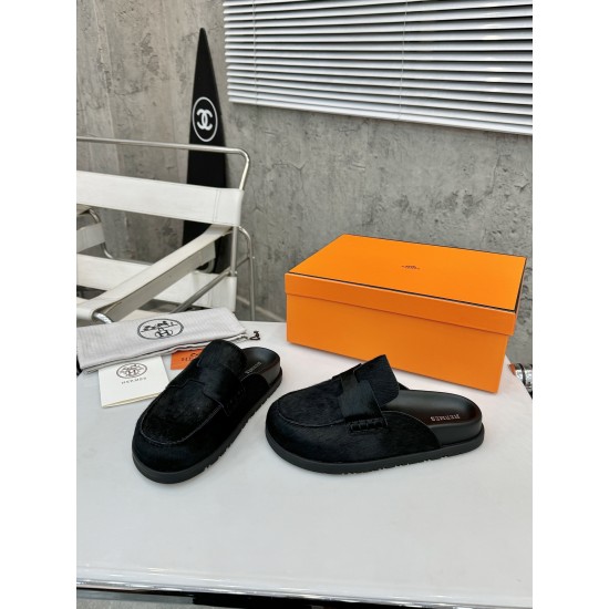 Hermes Slippers High Quality
Women 35-41
Men 39-45