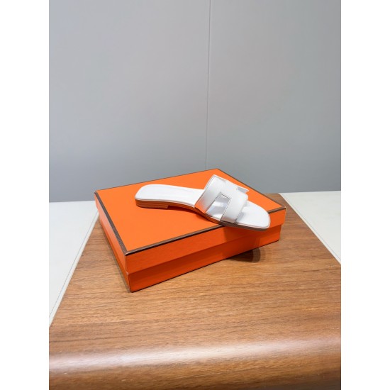 Hermes Slippers High Quality
Women 35-41
Men 39-45