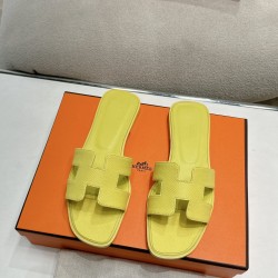 Hermes Slippers High Quality
Women 35-41
Men 39-45