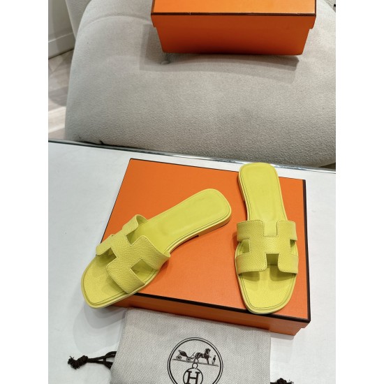Hermes Slippers High Quality
Women 35-41
Men 39-45