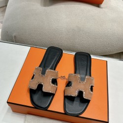 Hermes Slippers High Quality
Women 35-41
Men 39-45