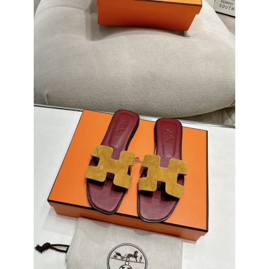 Hermes Slippers High Quality
Women 35-41
Men 39-45