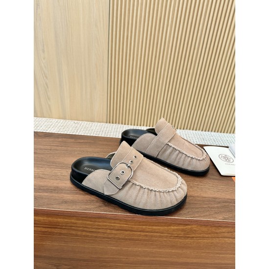 Hermes Slippers High Quality
Women 35-41
Men 39-45