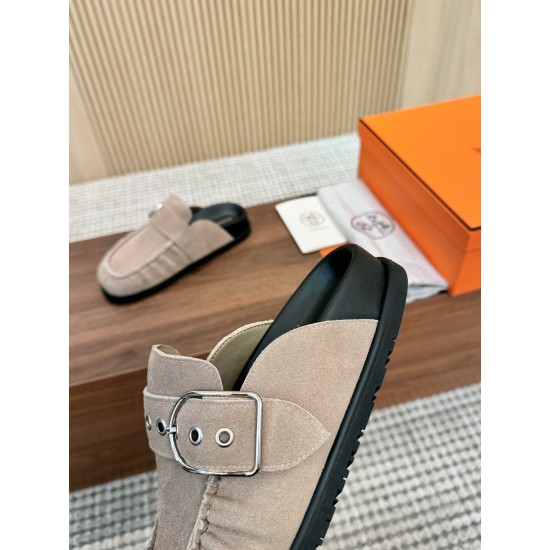 Hermes Slippers High Quality
Women 35-41
Men 39-45