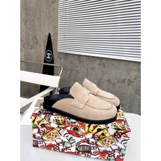 Hermes Slippers High Quality
Women 35-41
Men 39-45