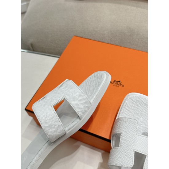 Hermes Slippers High Quality
Women 35-41
Men 39-45