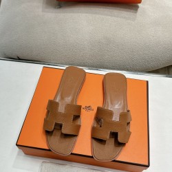 Hermes Slippers High Quality
Women 35-41
Men 39-45