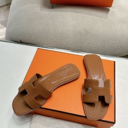 Hermes Slippers High Quality
Women 35-41
Men 39-45