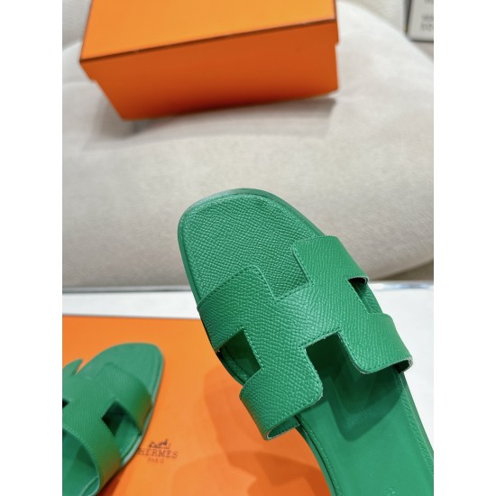Hermes Slippers High Quality
Women 35-41
Men 39-45