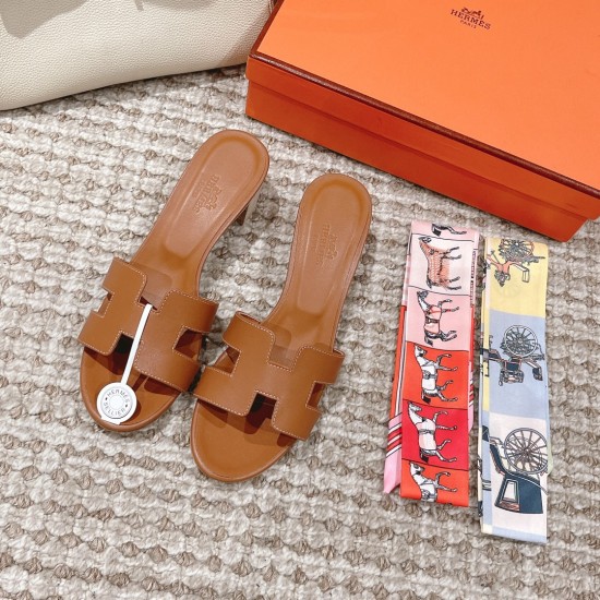 Hermes Slippers High Quality
Women 35-41
Men 39-45