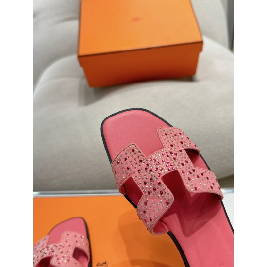 Hermes Slippers High Quality
Women 35-41
Men 39-45