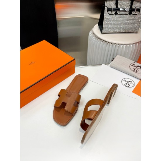 Hermes Slippers High Quality
Women 35-41
Men 39-45