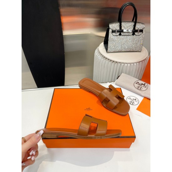 Hermes Slippers High Quality
Women 35-41
Men 39-45