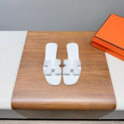 Hermes Slippers High Quality
Women 35-41
Men 39-45