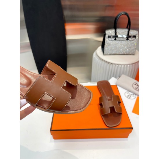 Hermes Slippers High Quality
Women 35-41
Men 39-45