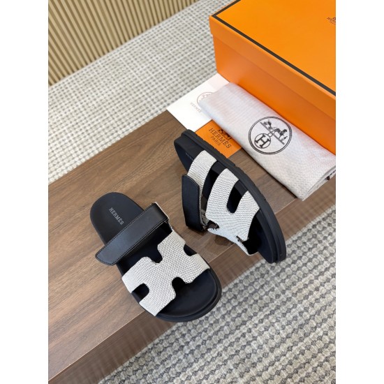 Hermes Slippers High Quality
Women 35-41
Men 39-45