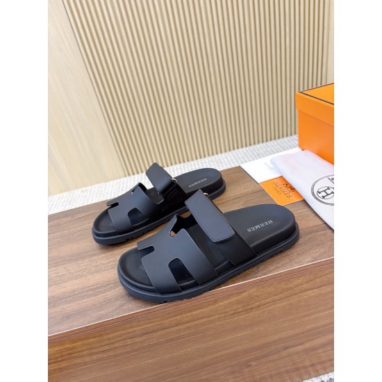 Hermes Slippers High Quality
Women 35-41
Men 39-45