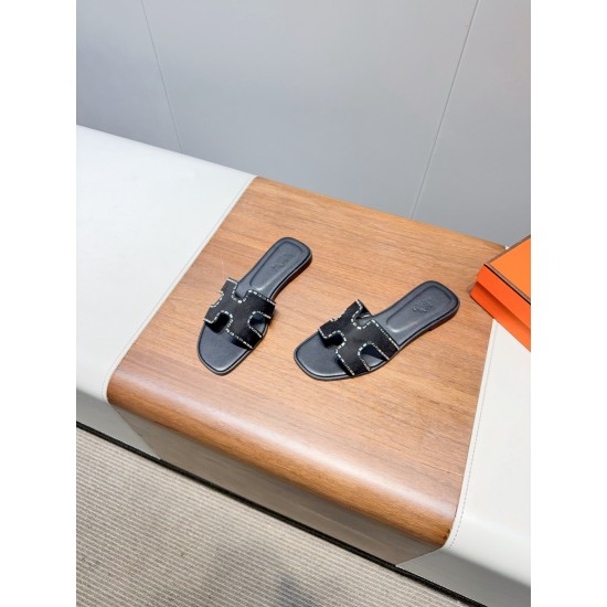 Hermes Slippers High Quality
Women 35-41
Men 39-45