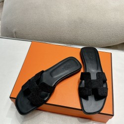 Hermes Slippers High Quality
Women 35-41
Men 39-45