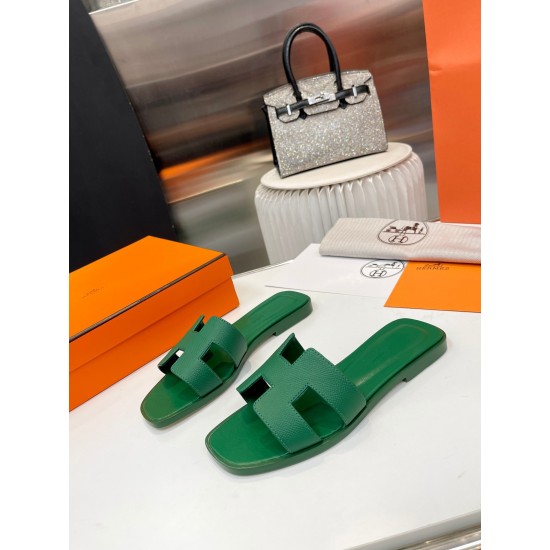 Hermes Slippers High Quality
Women 35-41
Men 39-45