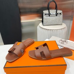 Hermes Slippers High Quality
Women 35-41
Men 39-45