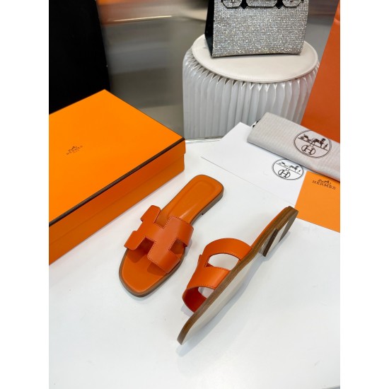 Hermes Slippers High Quality
Women 35-41
Men 39-45