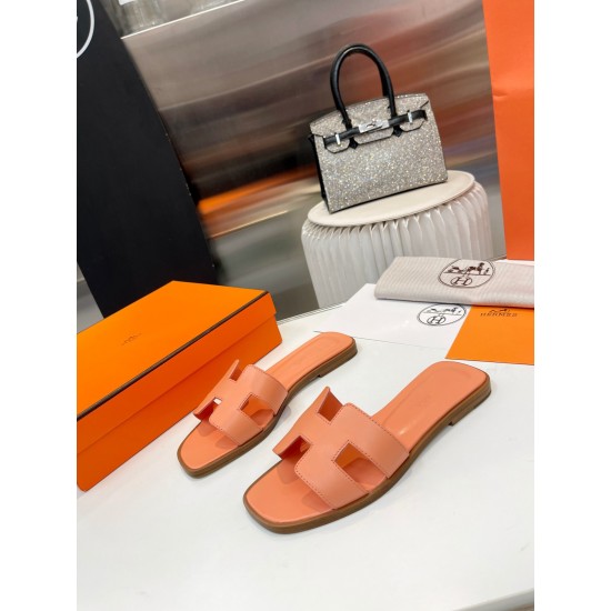 Hermes Slippers High Quality
Women 35-41
Men 39-45