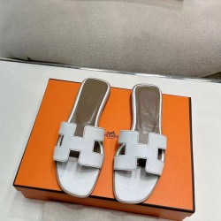 Hermes Slippers High Quality
Women 35-41
Men 39-45