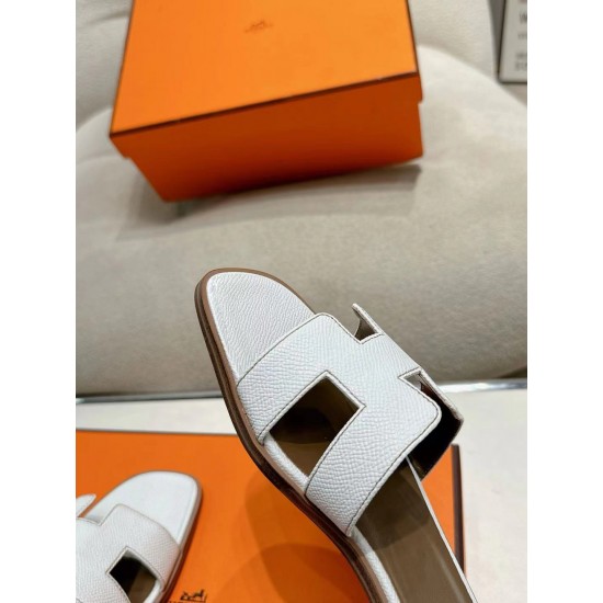 Hermes Slippers High Quality
Women 35-41
Men 39-45