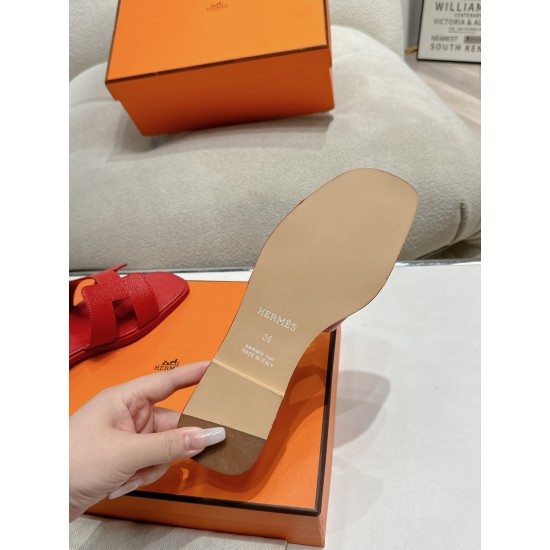 Hermes Slippers High Quality
Women 35-41
Men 39-45