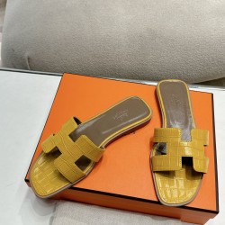 Hermes Slippers High Quality
Women 35-41
Men 39-45