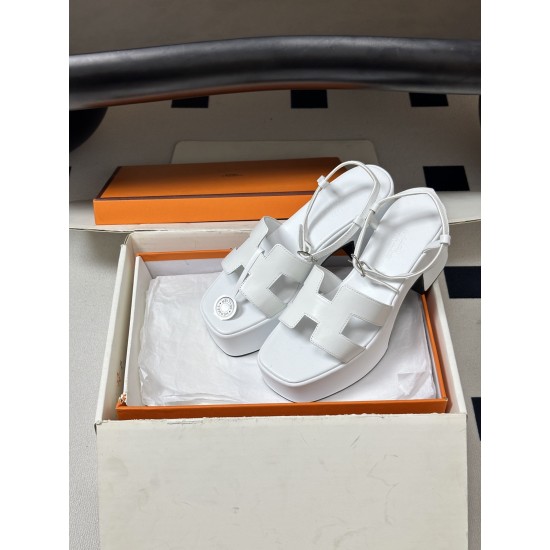 Hermès Fashion Shoes Best Quality
Women 35-41
Men 39-44