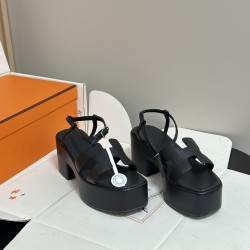 Hermès Fashion Shoes Best Quality
Women 35-41
Men 39-44