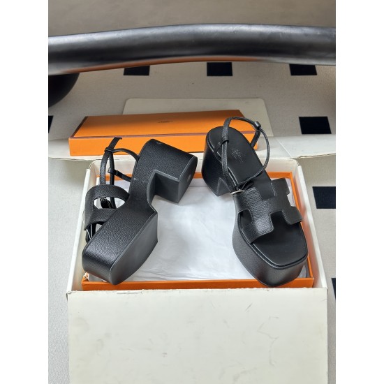 Hermès Fashion Shoes Best Quality
Women 35-41
Men 39-44