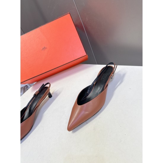 Hermès Fashion Shoes Best Quality
Women 35-41
Men 39-44