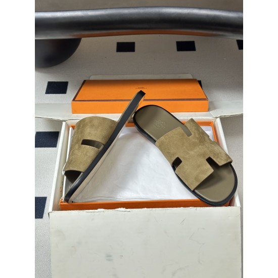 Hermès Fashion Shoes Best Quality
Women 35-41
Men 39-44