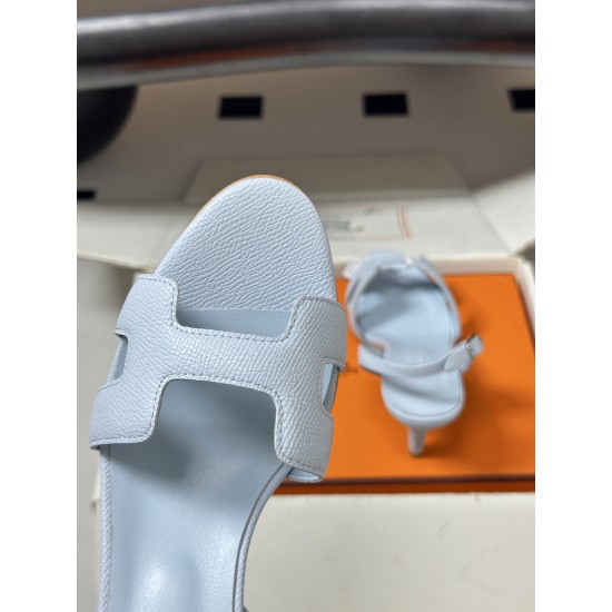 Hermès Fashion Shoes Best Quality
Women 35-41
Men 39-44